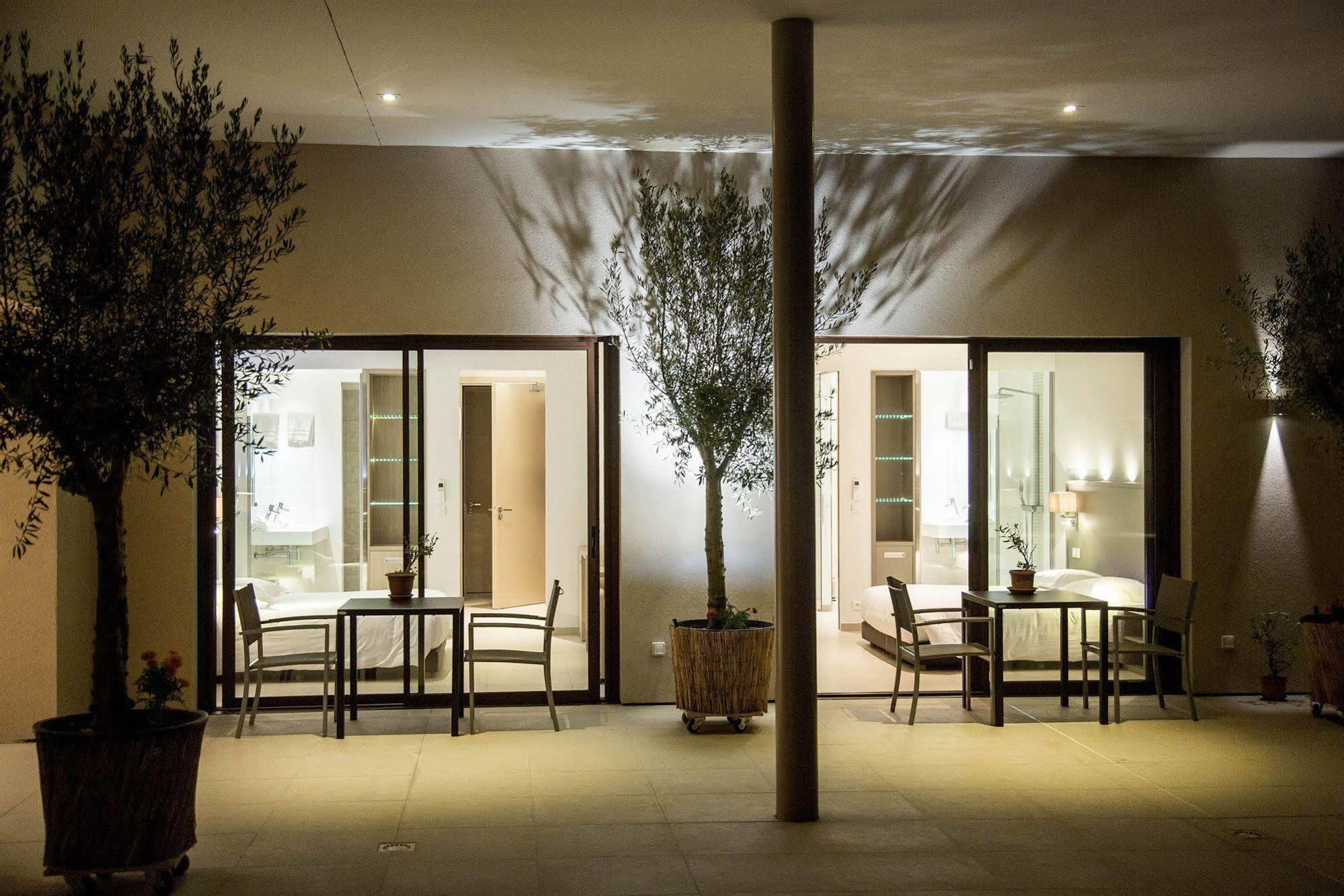 Seventeen Hotel Valbonne Eksteriør billede
